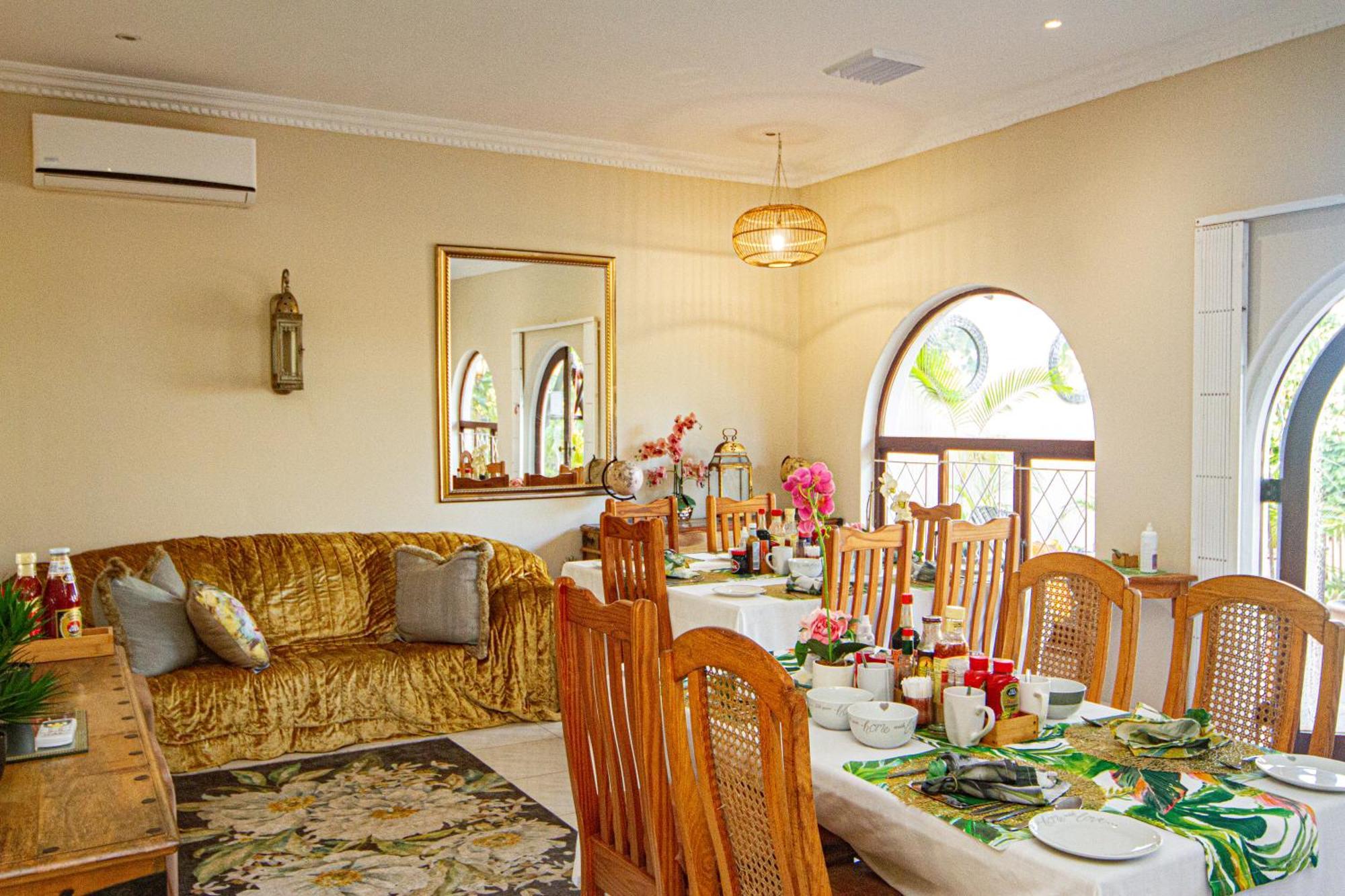 La Loggia Bed And Breakfast Durban Exterior photo