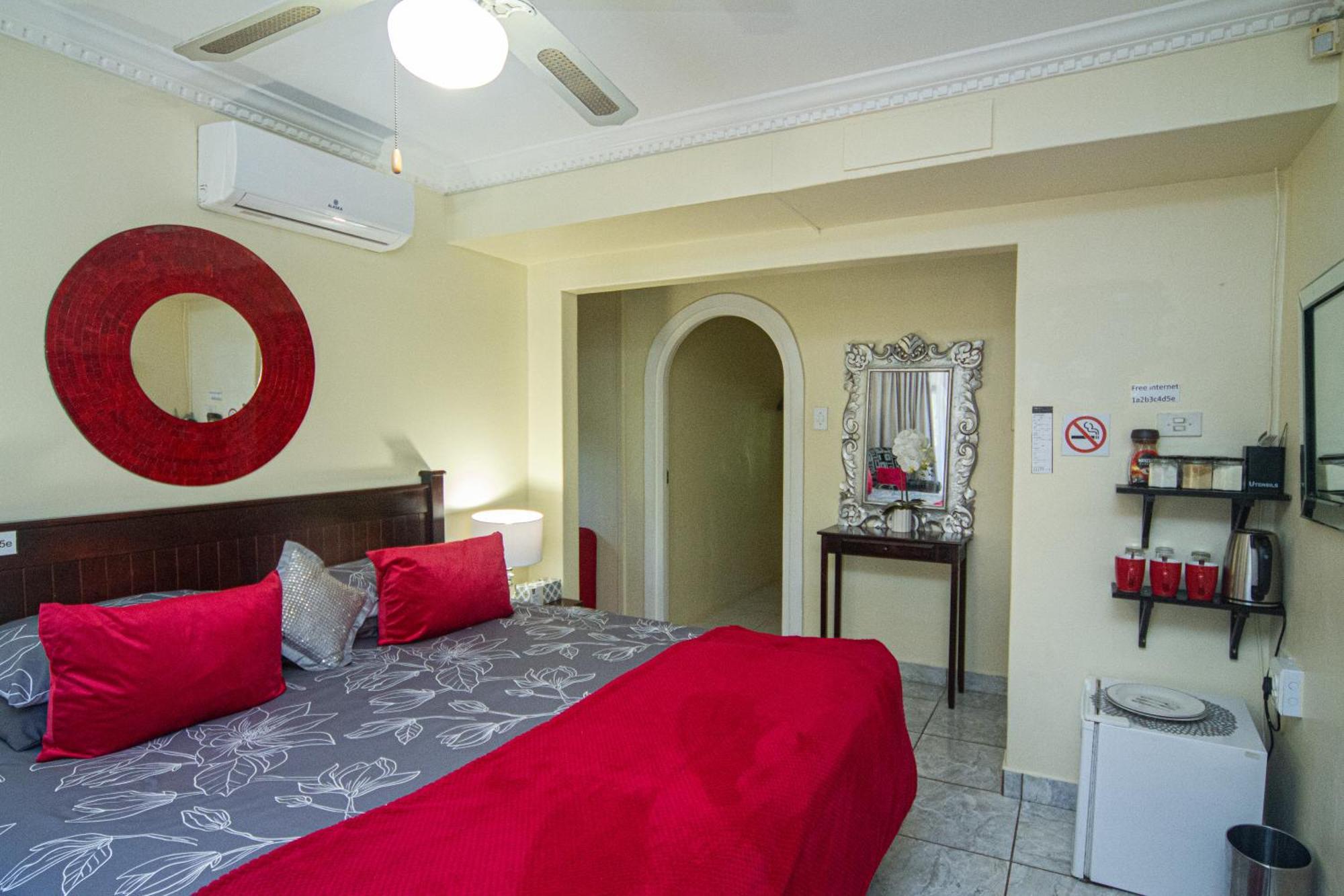 La Loggia Bed And Breakfast Durban Exterior photo